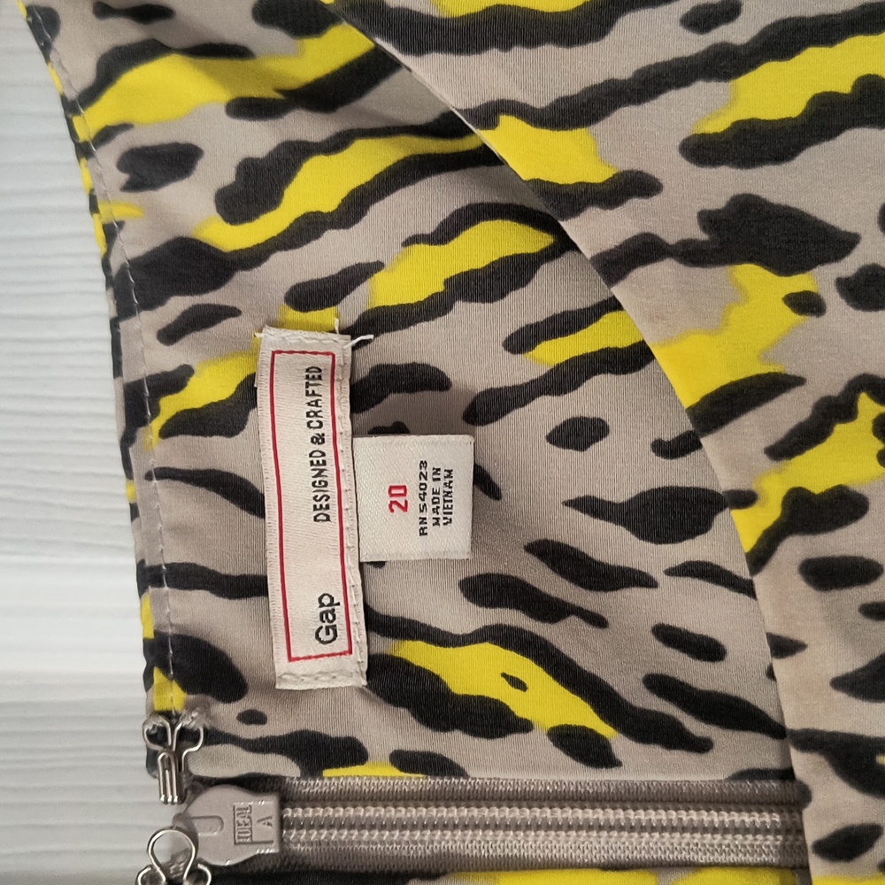 Gap Dress Fully Lined - image 2